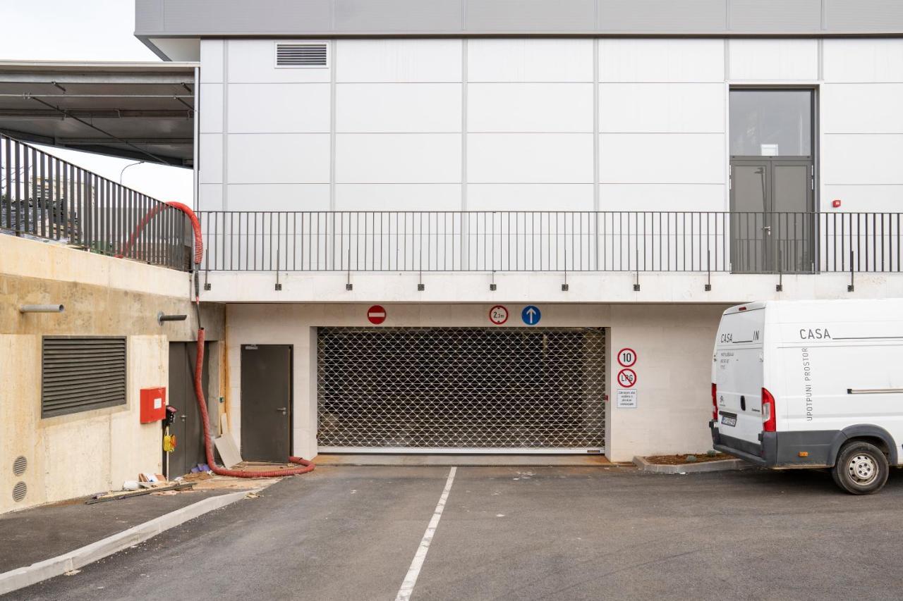 Апартаменти Mannequin: Sea View, Private Parking In The Garage Рієка Екстер'єр фото